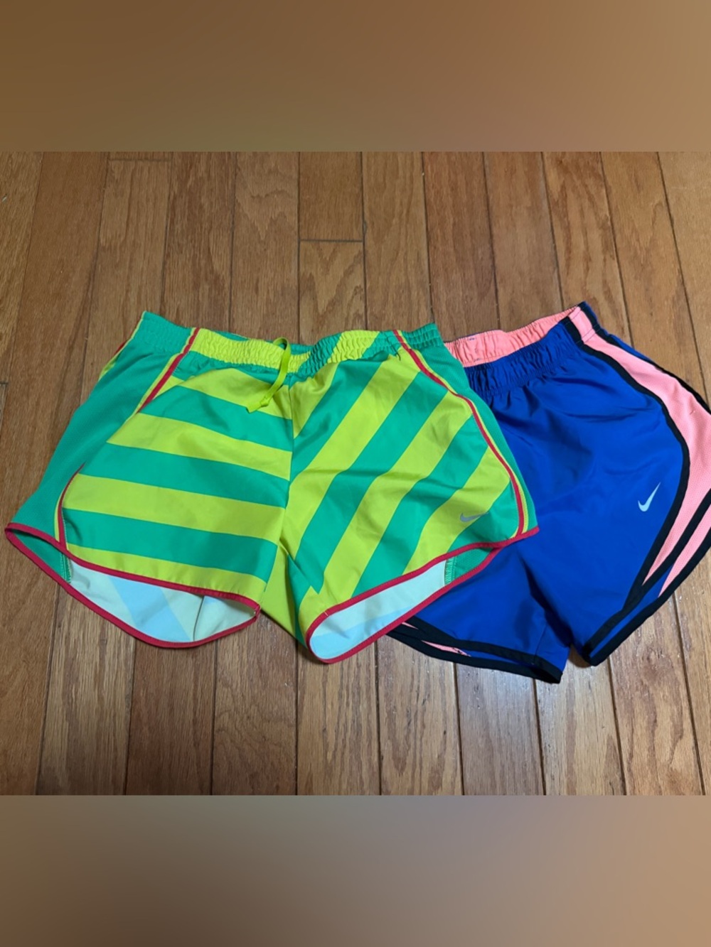 Set of 2 Nike DriFit Running Shorts Lined Women’s Size Small Elastic Waist